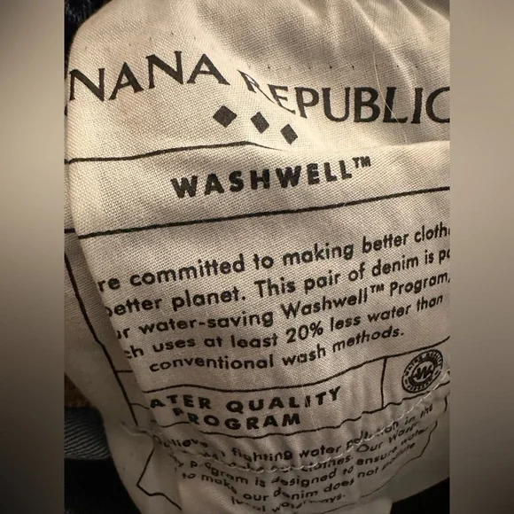 NWT Banana Republic Wide Leg Crop Cuffed Jeans Size 28/6 - Picture 10 of 11